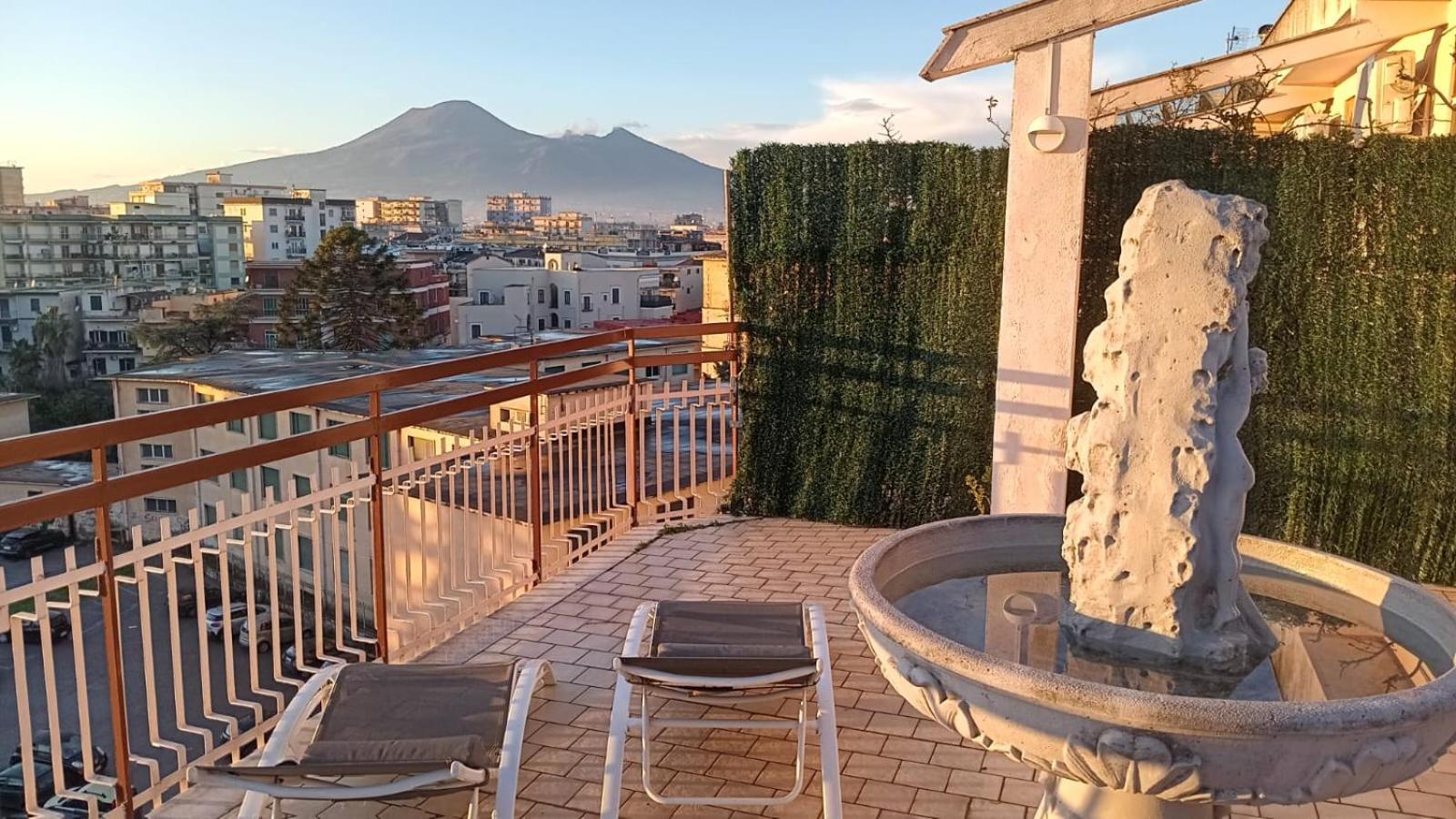 Renovated Loft With Vesuvio View Terrace Scafati Exterior foto