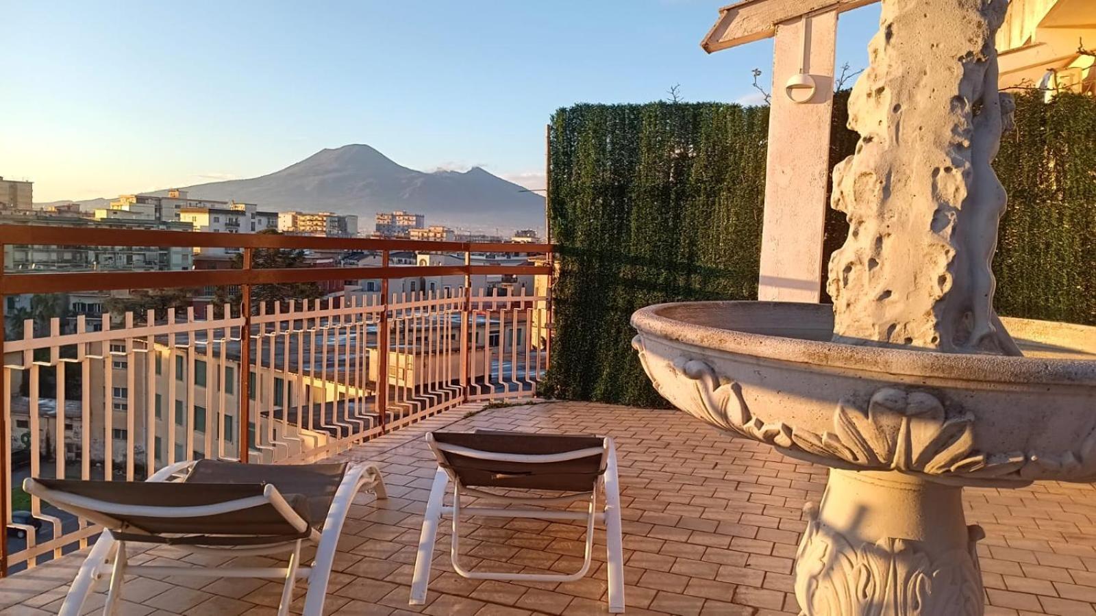 Renovated Loft With Vesuvio View Terrace Scafati Exterior foto